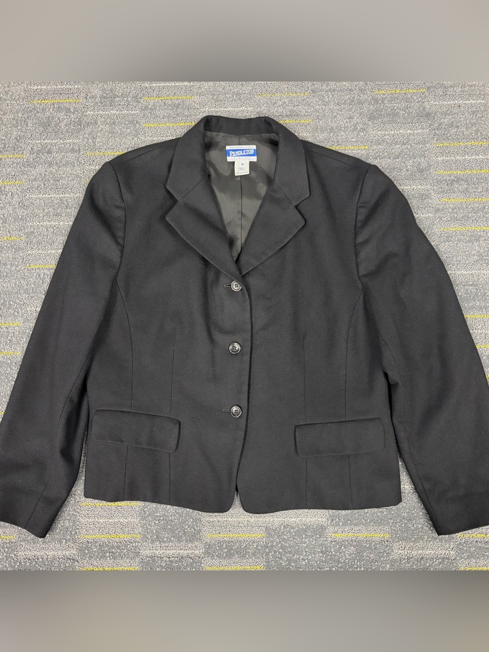 Vintage Pendleton Black Wool Blazer Women’s Size 16 Sport Coat 3 Button Pockets